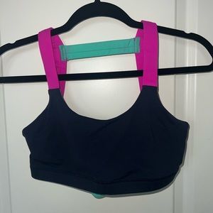 Born primitive sports bra